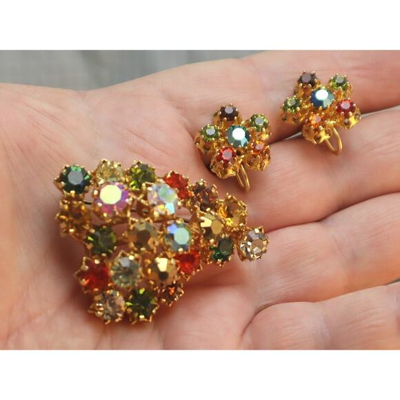 Vintage Rhinestone Austria Brooch Earrings Set - Picture 1 of 10